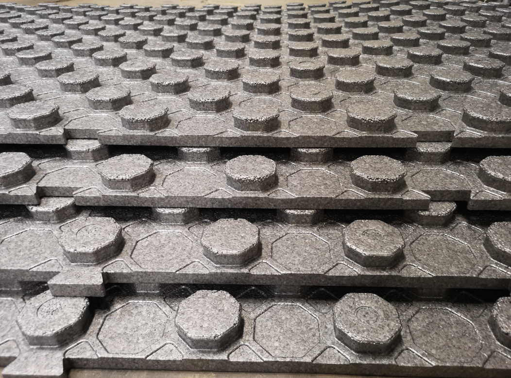 浙(zhe)江衆創(chuàng)材料蘑(mó)菇頭地(dì)暖闆 浙(zhe)江衆創(chuang)材料蘑(mó)菇頭地(di)暖闆