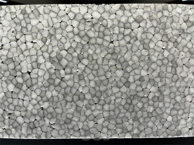 改性(xing)聚丙烯(xī)保溫隔(gé)聲闆4