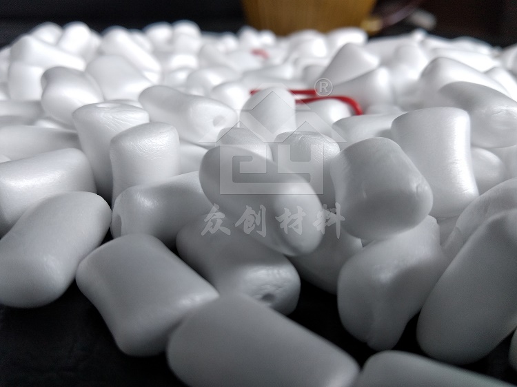 電(dian)解槽液保溫(wen)材料聚丙烯(xi)塊