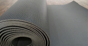 建築減(jiǎn)震隔聲墊(niàn)有哪些種(zhǒng)類？該如何(hé)選擇？